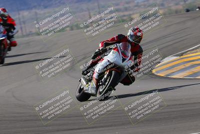 media/Nov-05-2022-SoCal Trackdays (Sat) [[f8d9b725ab]]/Turns 9 and 8 (1050am/